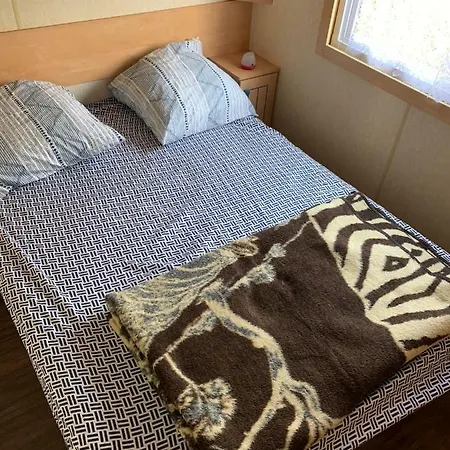 Mobile Camping L'oiseaux Blanc キャンプ場